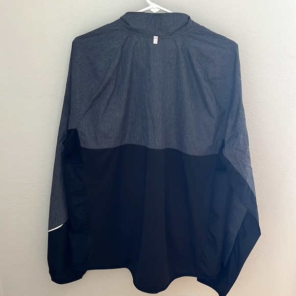 NWOT Hind running jacket | L - Picture 6 of 6